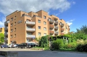 Wohnung zur Miete 800 € 2 Zimmer 70,6 m²<br/>Wohnfläche ab sofort<br/>Verfügbarkeit Zapfenstraße Altstadt Halle (Saale) 06108