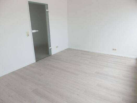Wohnung zur Miete 990 € 3,5 Zimmer 100 m² 4. Geschoss Innenstadt Hameln 31785