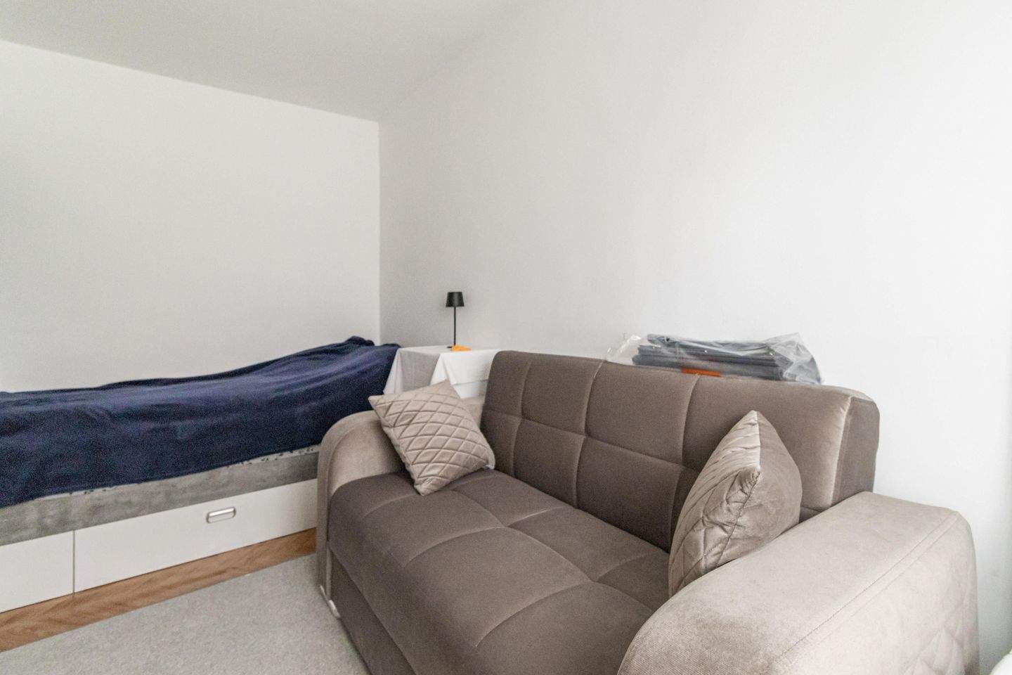 Immobilie in Esslingen am Neckar - Attraktives Mehrfamilienhaus mit stabiler Rendite und Entwicklungspotenzial - Bild 3