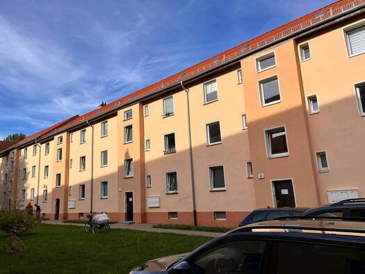 Wohnung zur Miete 255 € 2 Zimmer 38 m² Geschoss 2/2 frei ab sofort Aschersleben 06449