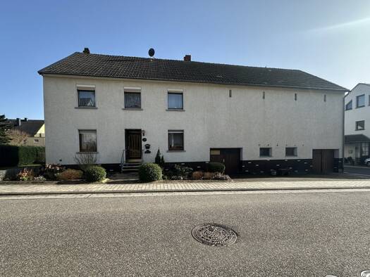 Einfamilienhaus zum Kauf 159.000 € 5 Zimmer 140 m² 1.055 m² Grundstück Mandern 54429