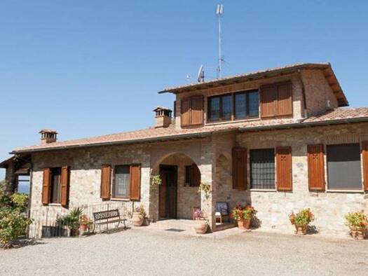 Haus zum Kauf 800.000 € 290 m² 2.000 m² Grundstück Radda in Chianti 53017
