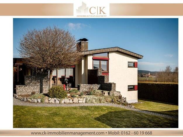 Einfamilienhaus zum Kauf provisionsfrei 280.000 € 13 Zimmer 140 m² 852 m² Grundstück Bgm.-Feldbauer-Str. 15 Neubäu Roding-Wetterfeld 93426