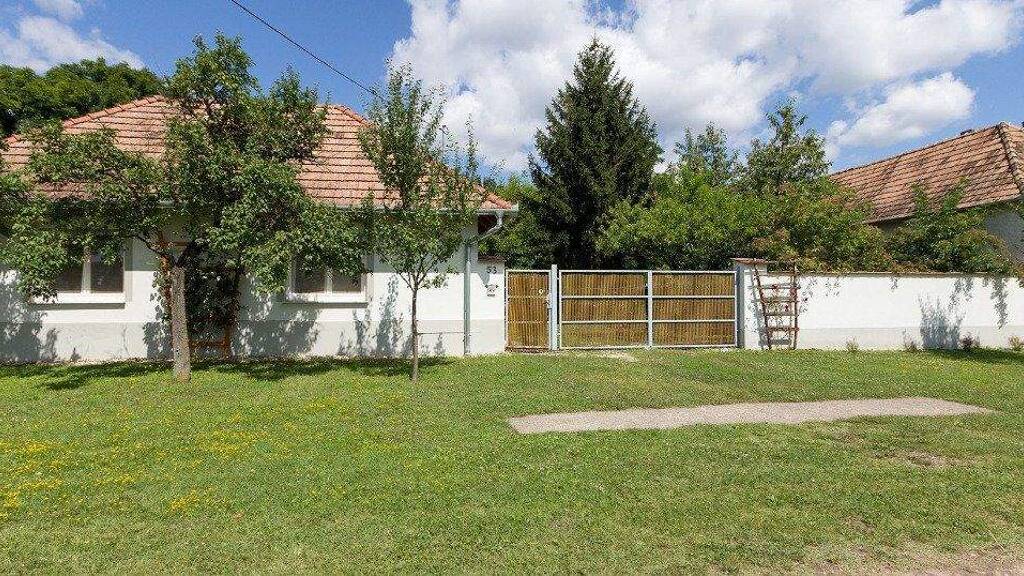 Einfamilienhaus zum Kauf 160.000 € 3 Zimmer 124 m² 7.000 m² Grundstück Sümeg 8330