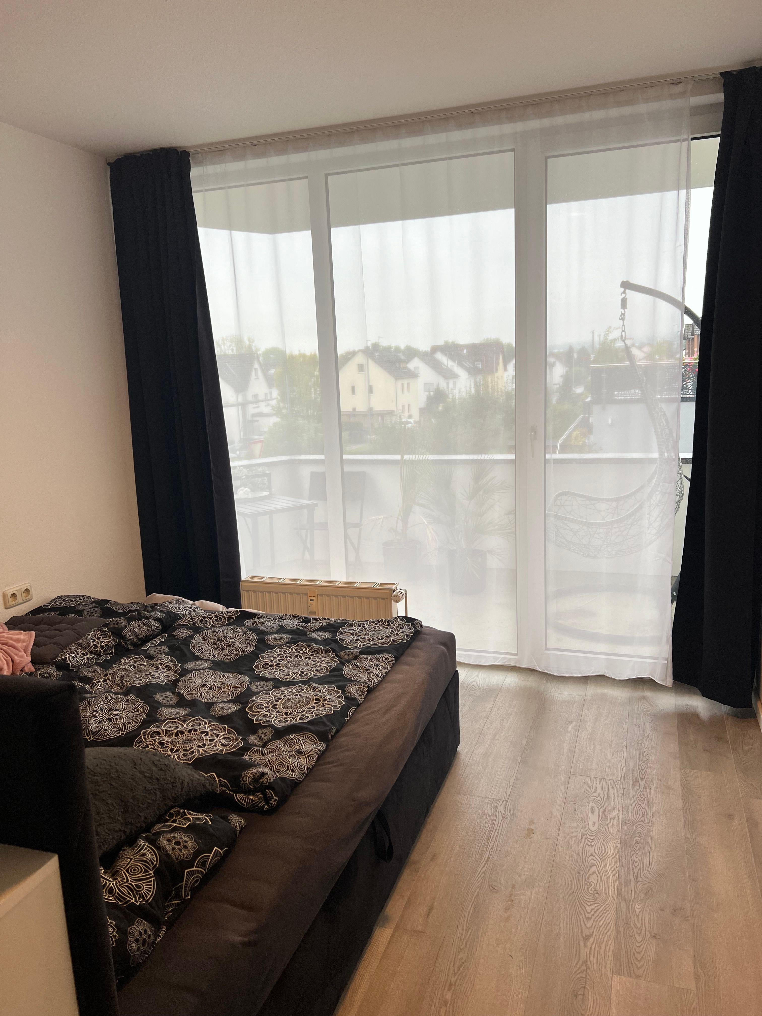 Wohnung zur Miete 765 € 2 Zimmer 63 m²<br/>Wohnfläche 1.<br/>Geschoss ab sofort<br/>Verfügbarkeit Liederbach Liederbach 65835