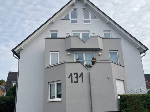 Wohnung zur Miete 1.100 € 3 Zimmer 100 m² Geschoss 3/4 frei ab sofort Hauptstraße 44 Schopfheim 79650