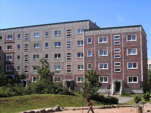 Wohnung zur Miete 253 € 2 Zimmer 35,9 m² 5. Geschoss frei ab 16.03.2026 Lorenzstraße 62 Dierkow-Neu Rostock 18146