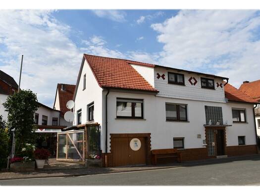 Einfamilienhaus zum Kauf 159.000 € 5 Zimmer 127 m² 356 m² Grundstück Altenlotheim Frankenau 35110