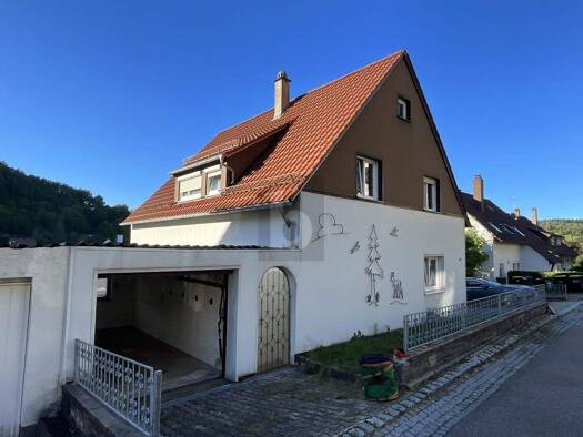 Mehrfamilienhaus zum Kauf 439.000 € 9 Zimmer 171 m² 574 m² Grundstück Mönsheim 71297