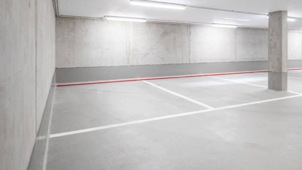 Tiefgaragenstellplatz zum Kauf provisionsfrei 29.900 € Glashüttenstr. Brandlberg-Keilberg Regensburg 93055