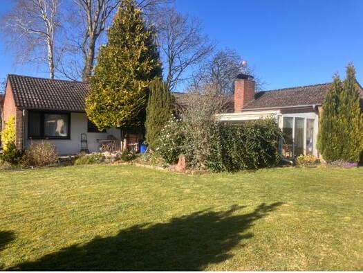 Einfamilienhaus zum Kauf provisionsfrei 329.000 € 1 Zimmer 137 m² 833 m² Grundstück Oyten 28876