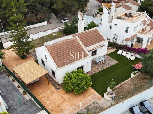 Haus zum Kauf 369.000 € 111 m² 725 m² Grundstück San Miguel de Salinas 03193