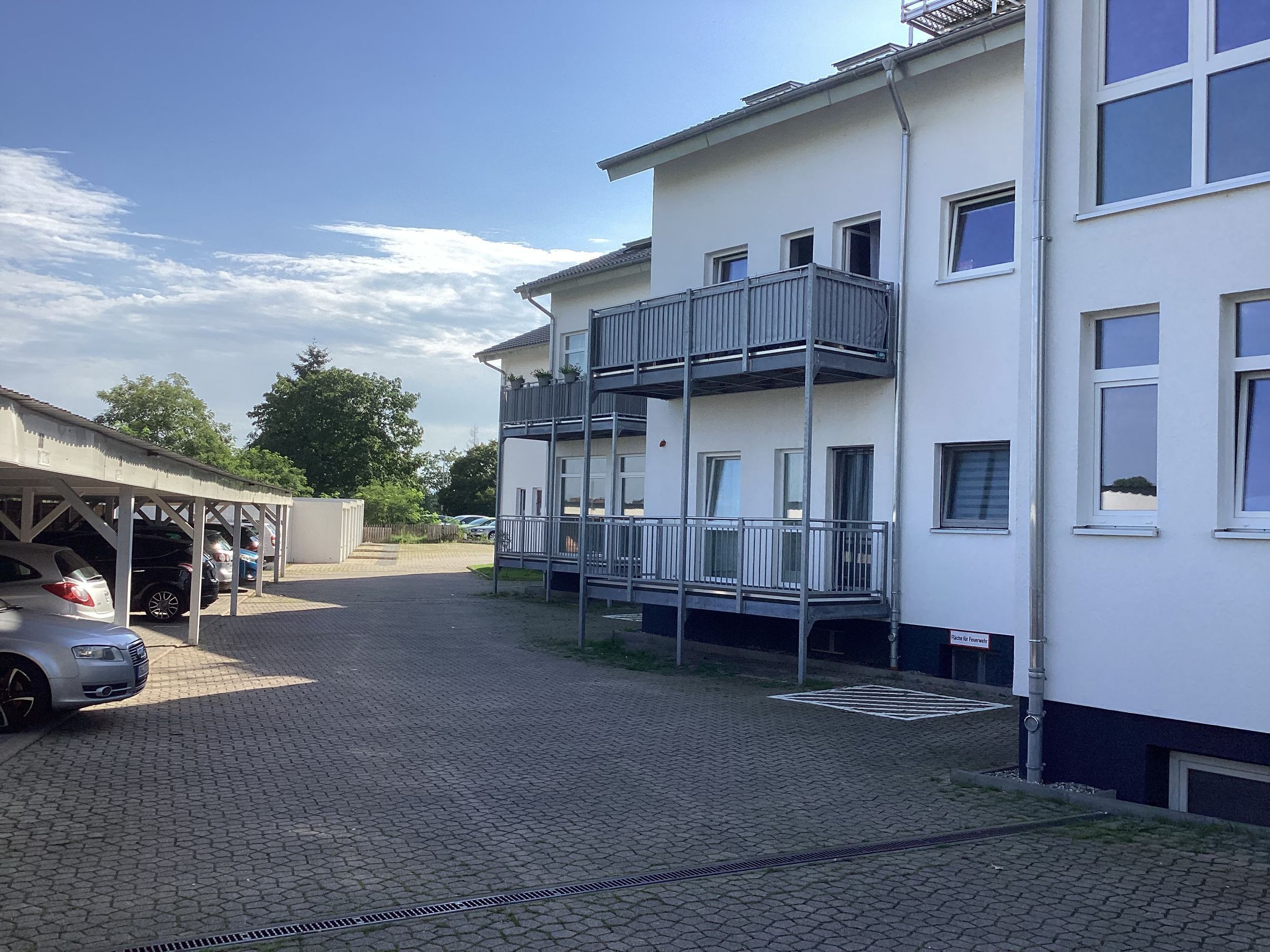 Wohnung zur Miete 750 € 2 Zimmer 85,7 m²<br/>Wohnfläche 2.<br/>Geschoss ab sofort<br/>Verfügbarkeit Hochfeldring 95a Hügelsheim 76549