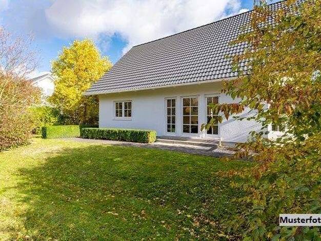 Einfamilienhaus zum Kauf 168.000 € 1 Zimmer 131 m² 383 m² Grundstück Neundorf Mitwitz 96268