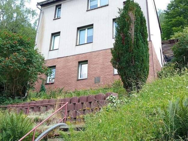Einfamilienhaus zum Kauf provisionsfrei 45.000 € 5 Zimmer 110 m² 637 m² Grundstück Straße des Friedens 14b Lauscha 98724