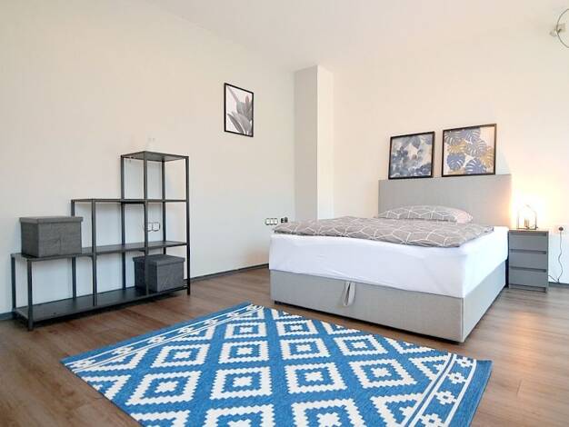 WG-Zimmer zur Miete auf Zeit 580 € 27 m² EG frei ab 01.11.2026 Neuröthenbach Nürnberg 90449