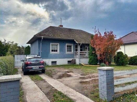 Bungalow zum Kauf 300.000 € 5 Zimmer 120 m² 722 m² Grundstück Herzberg 04916