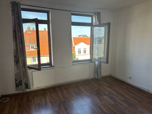 Wohnung zur Miete 560 € 3 Zimmer 82 m² frei ab sofort Lehe Bremerhaven 27576