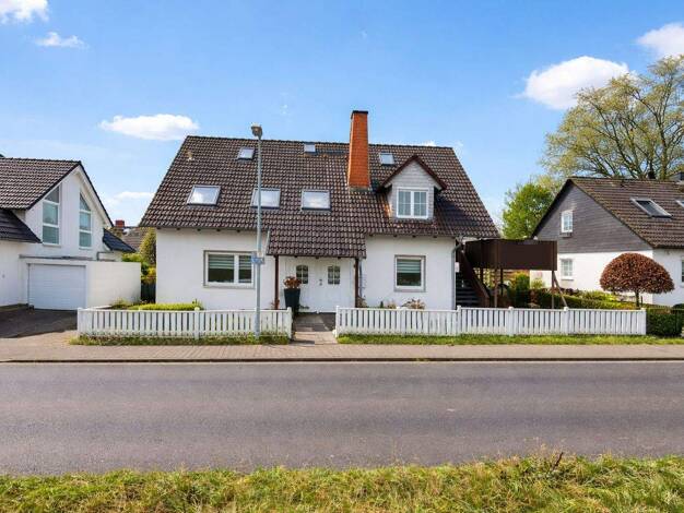 Mehrfamilienhaus zum Kauf 749.000 € 6 Zimmer 193,1 m² 471 m² Grundstück Niederhöchstadt Eschborn 65760