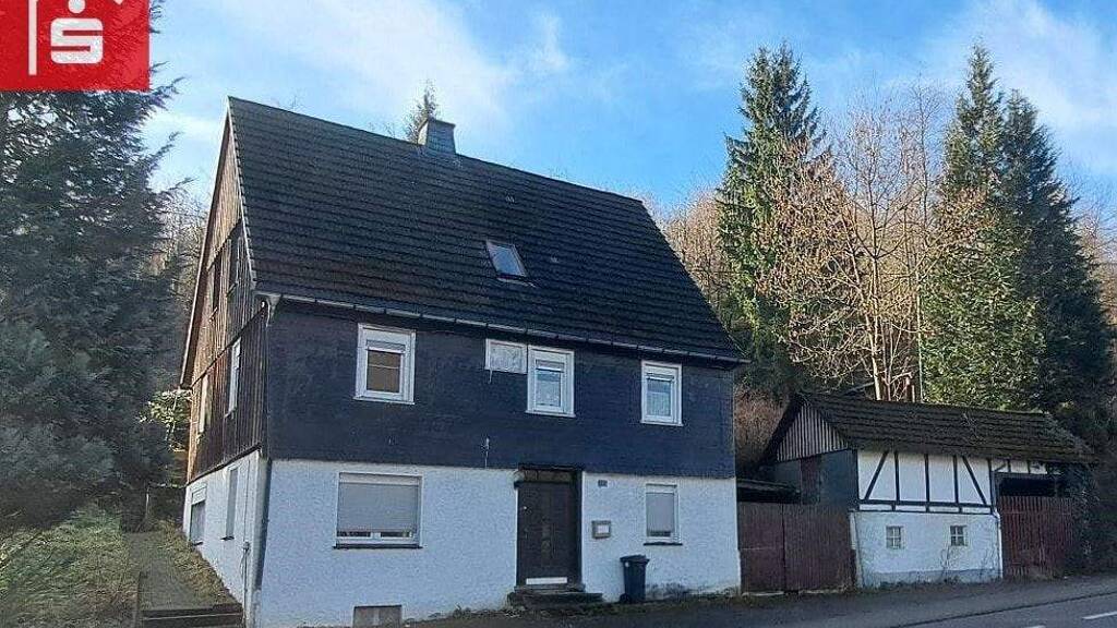 Mehrfamilienhaus zum Kauf 105.000 € 8 Zimmer 185 m² 1.000 m² Grundstück Oedingen Lennestadt 57368