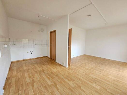 Wohnung zur Miete 346 € 4 Zimmer 61,8 m² 2. Geschoss Lunochodstr. 39 Reform Magdeburg 39118