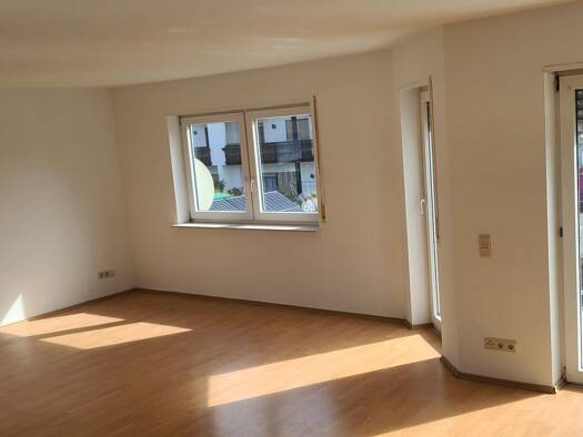 WG-Zimmer zur Miete 1.250 € 2,5 Zimmer 110 m² Geschoss 1/3 frei ab sofort Weinbrennerstraße 12 Wiesental Waghäusel 68753