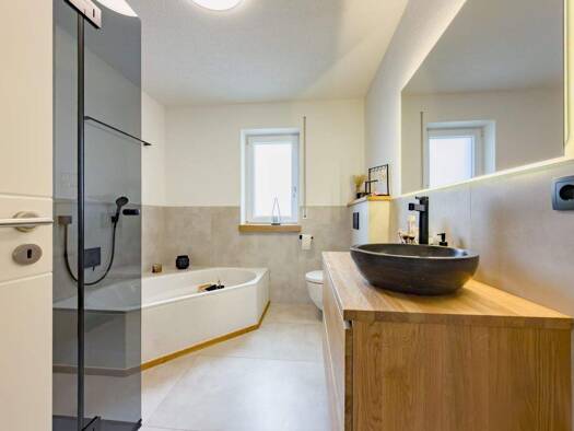 Terrassenwohnung zum Kauf 315.000 € 3 Zimmer 100,6 m² 1. Geschoss Hutthurm 94116