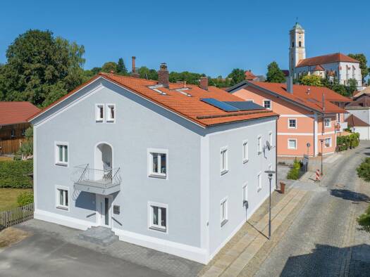 Stadthaus zum Kauf 395.000 € 8 Zimmer 200 m² 563 m² Grundstück Bad Birnbach 84364