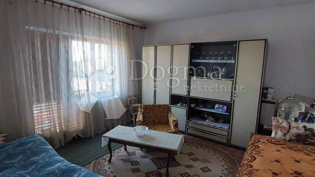 Haus zum Kauf 67.000 € 4 Zimmer 200 m² Knezevi Vinogradi