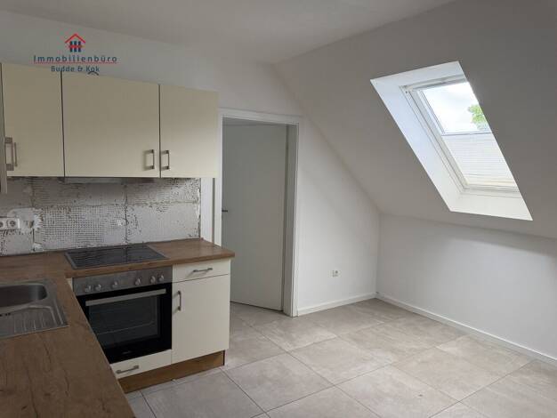 Wohnung zur Miete 950 € 4 Zimmer 100 m² 1. Geschoss Friesoythe 26169