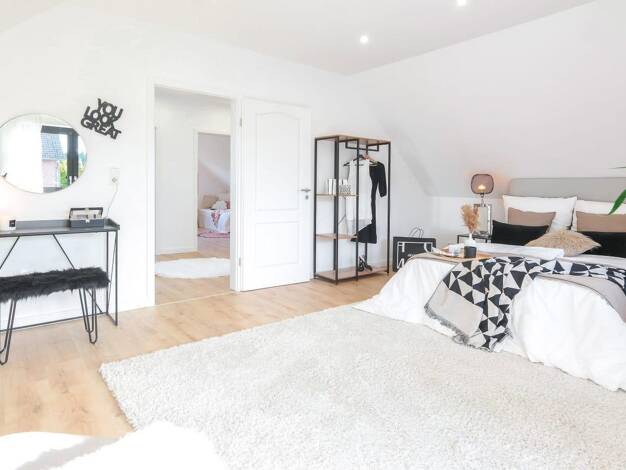 Reihenmittelhaus zum Kauf provisionsfrei 399.900 € 4 Zimmer 92 m² 350 m² Grundstück Fadheider Straße Anrath Willich 47877