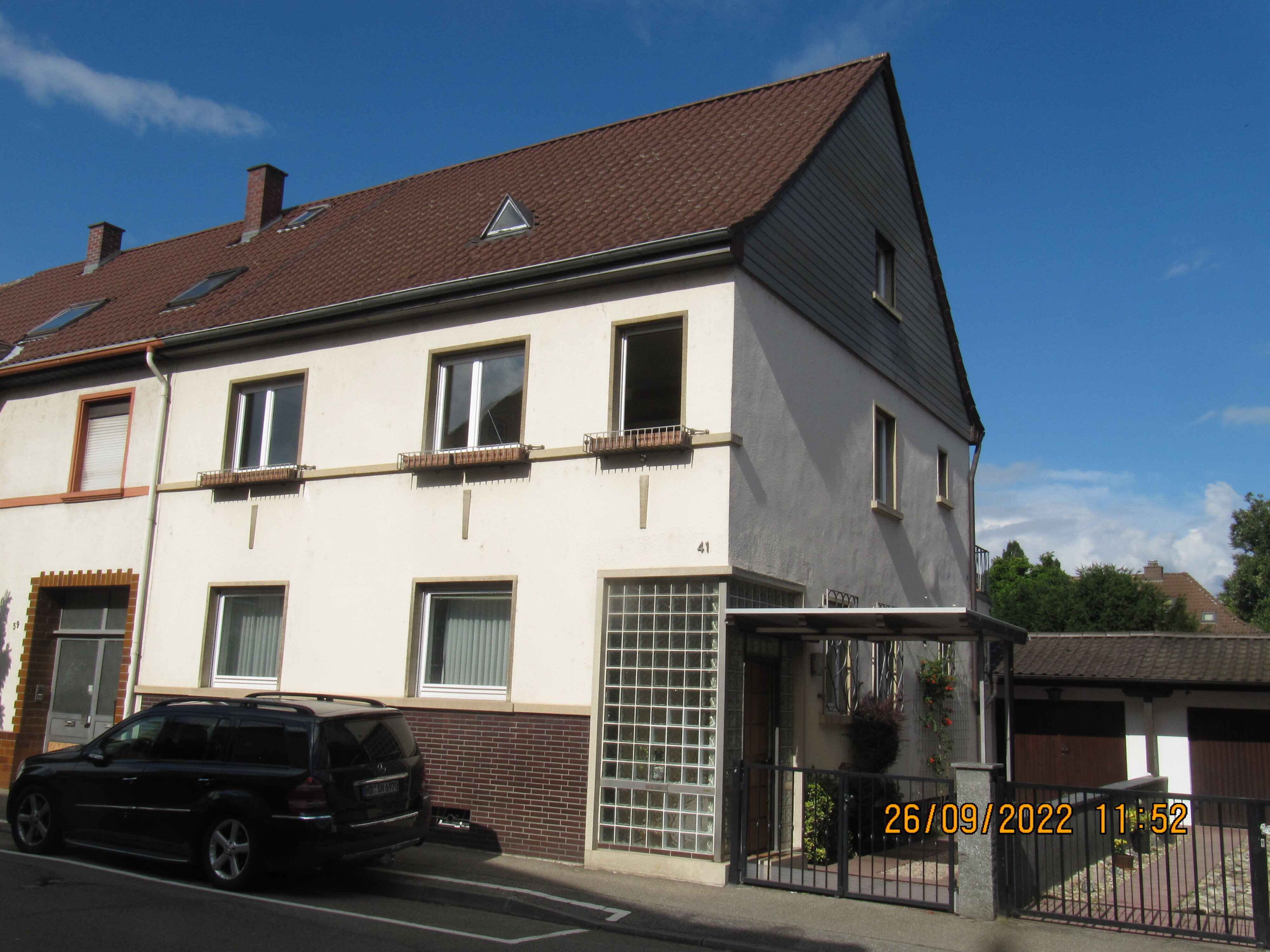 Einfamilienhaus zum Kauf provisionsfrei 450.000 € 7 Zimmer 265 m²<br/>Wohnfläche 337 m²<br/>Grundstück ab sofort<br/>Verfügbarkeit Kaiserstraße Hockenheim 68766