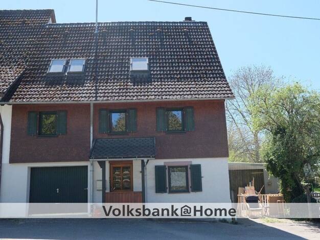 Doppelhaushälfte zum Kauf 299.000 € 5 Zimmer 154 m² 1.093 m² Grundstück Reutin Alpirsbach 72275