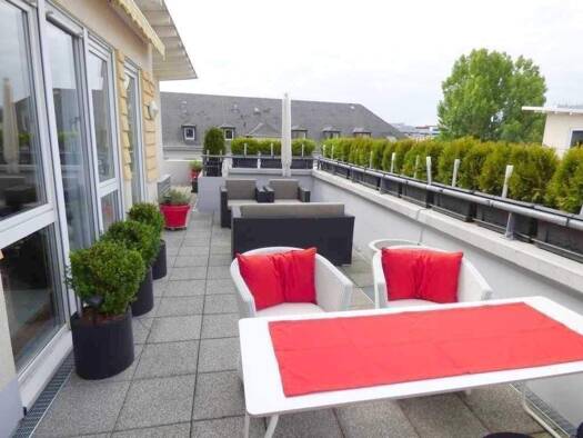 Penthouse zum Kauf 725.000 € 4 Zimmer 150 m² 4. Geschoss Wiesbaden Nordost 65197