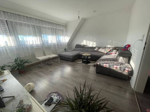 Wohnung zur Miete 780 € 3,5 Zimmer 80 m² frei ab 01.05.2026 Leutershausen 91578