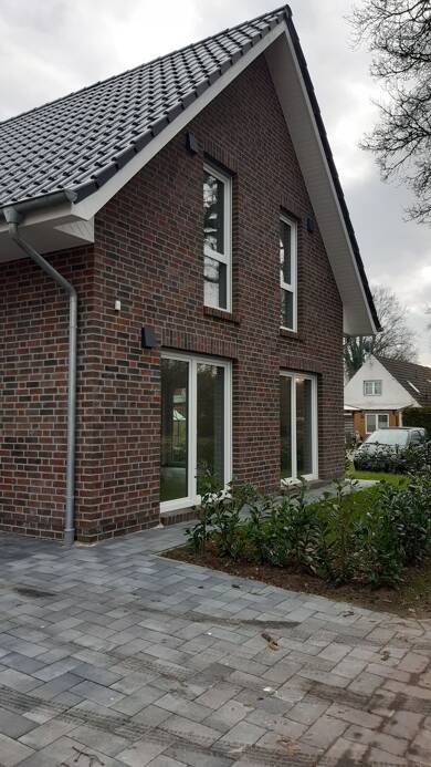 Haus zur Miete 1.150 € 4 Zimmer 120 m² 850 m² Grundstück Augustfehn I Apen 26689