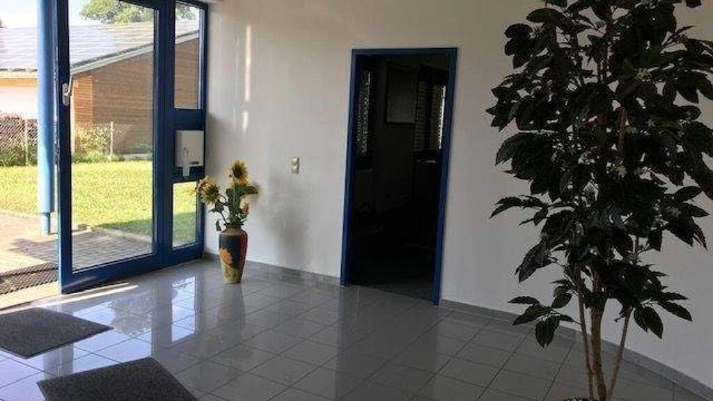 Halle/Industriefläche zur Miete 3.800 € 561 m² Lagerfläche Endingen 79346