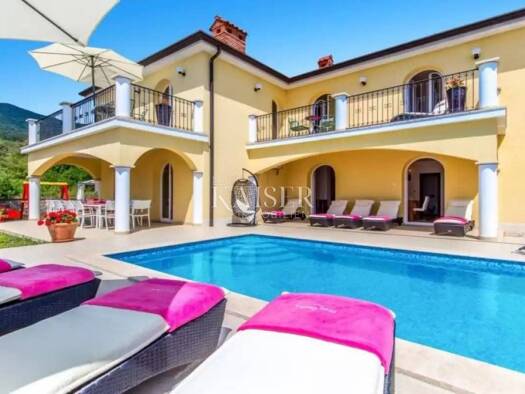 Wohnung zur Miete 3.150 € 5 Zimmer 160 m² EG Ičići, Opatija - Okolica Opatija 51410