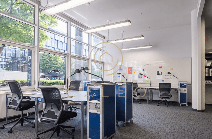 Bürokomplex zur Miete provisionsfrei 20 m²<br/>Bürofläche ab 1 m²<br/>Teilbarkeit St. Vinzenz München 80636