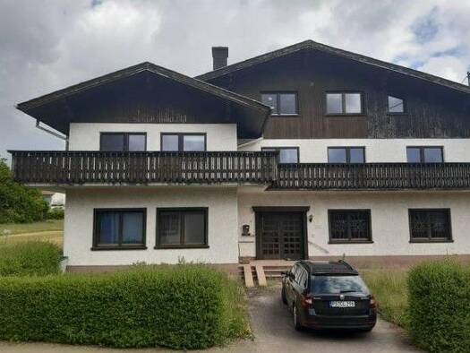 Mehrfamilienhaus zum Kauf provisionsfrei als Kapitalanlage geeignet 820.000 € 16 Zimmer 700 m² 700 m² Grundstück Am Schöffenshof 1 a Neunkirchen Nohfelden 66625
