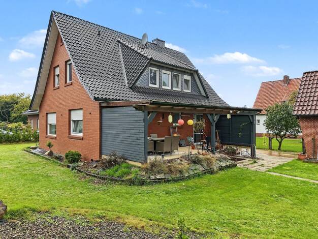 Haus zum Kauf 284.000 € 5 Zimmer 130 m² 1.094 m² Grundstück Barnstorf 49406