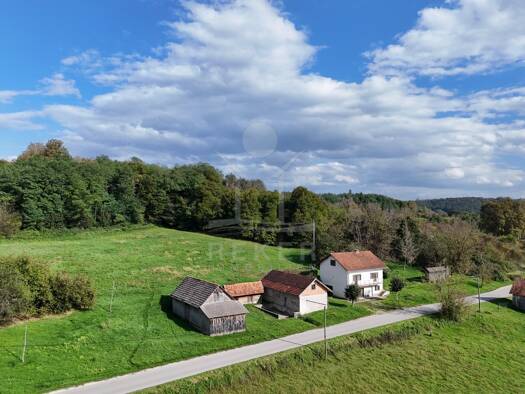 Einfamilienhaus zum Kauf 90.000 € 5 Zimmer 150 m² 8.107 m² Grundstück Krnjak 47220
