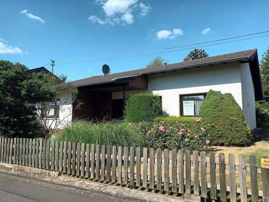Einfamilienhaus zum Kauf 455.000 € 6 Zimmer 195 m² 689 m² Grundstück frei ab sofort Niederkassel Niederkassel 53859