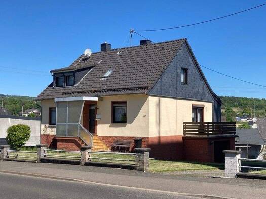 Einfamilienhaus zum Kauf 180.000 € 5 Zimmer 105 m² 670 m² Grundstück Birkenfeld 55765