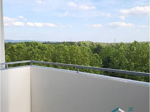 Wohnung zur Miete 625 € 2 Zimmer 57 m² 5. Geschoss Großauheim Hanau 63457