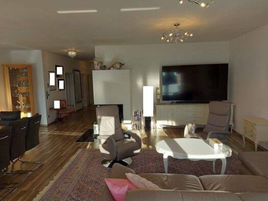 Wohnung zum Kauf 387.000 € 4 Zimmer 144 m² 1. Geschoss frei ab sofort Schloß Neuhaus Paderborn 33104