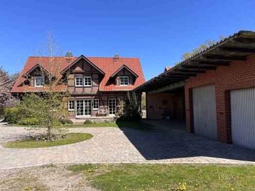 Einfamilienhaus zum Kauf 579.000 € 5 Zimmer 230 m² 800 m² Grundstück Voigtholz-Ahlemissen Edemissen 31234