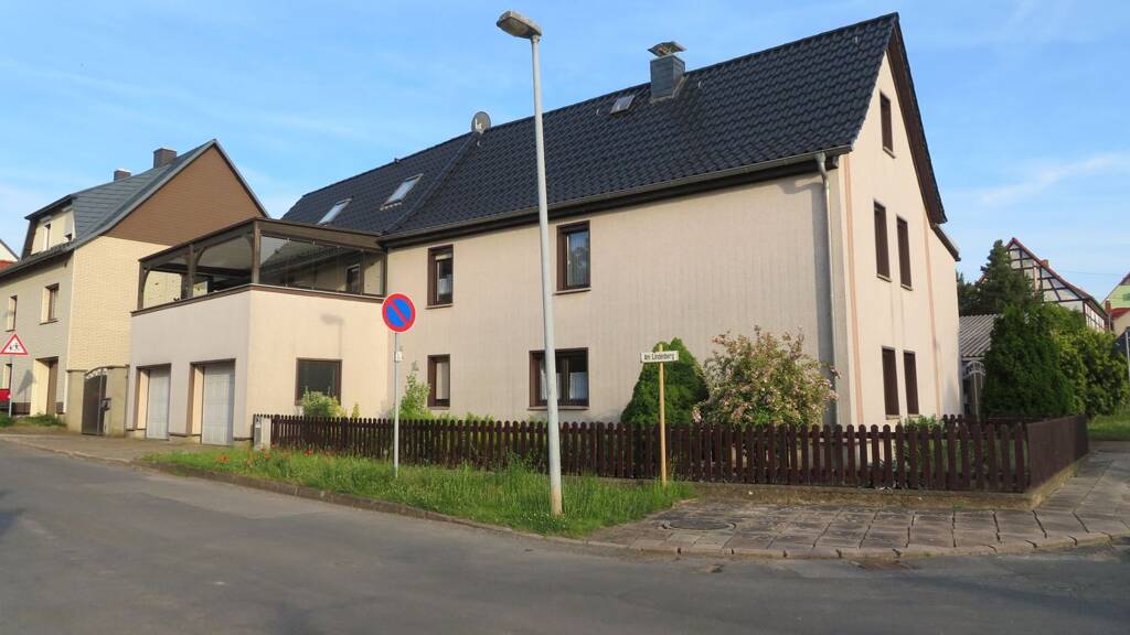 Haus zum Kauf 399.000 € 346 m² 737 m² Grundstück Liebstedt Ilmtal-Weinstraße 99510