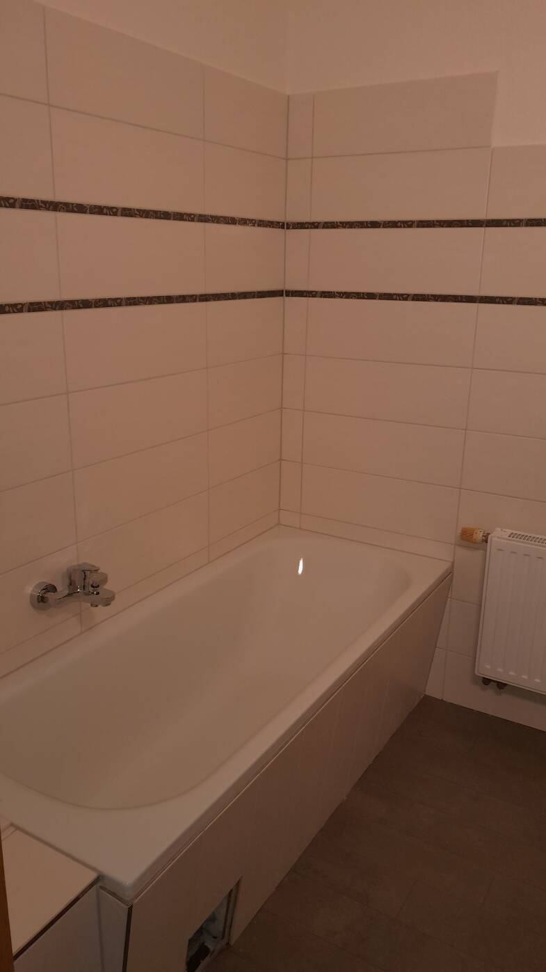 Wohnung zur Miete 563 € 4 Zimmer 75 m² 2. Geschoss Althüttendorf Althüttendorf 16247