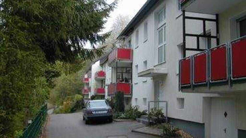 Wohnung zur Miete 599 € 4,5 Zimmer 74,2 m² 1. Geschoss frei ab 03.04.2026 In der Lochwiese 14 Gummersbach 51643